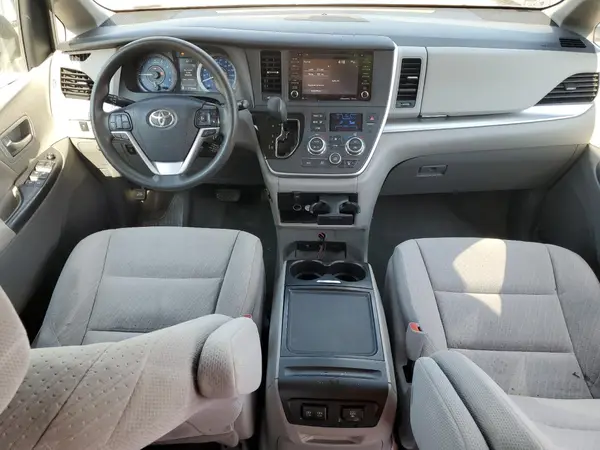 5TDKZ3DC2LS036892 2020 TOYOTA SIENNA - Image 8