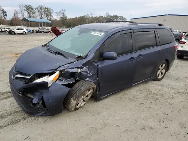 5TDKZ3DC2LS047259 2020 TOYOTA SIENNA - Image 1