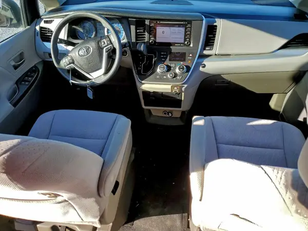 5TDKZ3DC2LS056818 2020 TOYOTA SIENNA - Image 8