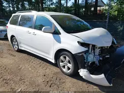 5TDKZ3DC2LS068953 2020 TOYOTA SIENNA