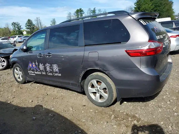 5TDKZ3DC2LS073506 2020 TOYOTA SIENNA - Image 2