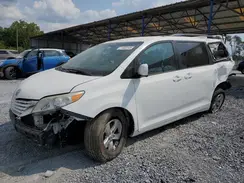 5TDKZ3DC3HS766494 2017 TOYOTA SIENNA