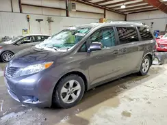 5TDKZ3DC3HS796935 2017 TOYOTA SIENNA