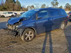 5TDKZ3DC3HS836785 2017 TOYOTA SIENNA