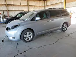 5TDKZ3DC3HS859659 2017 TOYOTA SIENNA
