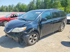5TDKZ3DC3HS860391 2017 TOYOTA SIENNA