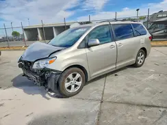 5TDKZ3DC3HS869057 2017 TOYOTA SIENNA
