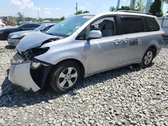5TDKZ3DC3HS873075 2017 TOYOTA SIENNA