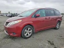 5TDKZ3DC3HS880561 2017 TOYOTA SIENNA