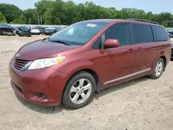 5TDKZ3DC3HS895805 2017 TOYOTA SIENNA