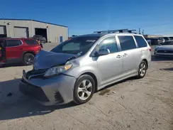 5TDKZ3DC3JS909479 2018 TOYOTA SIENNA