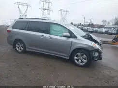 5TDKZ3DC3JS913273 2018 TOYOTA SIENNA