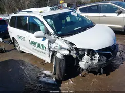 5TDKZ3DC3JS936004 2018 TOYOTA SIENNA
