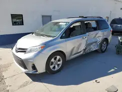5TDKZ3DC3KS011952 2019 TOYOTA SIENNA