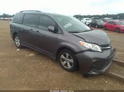 5TDKZ3DC3LS070453 2020 TOYOTA SIENNA