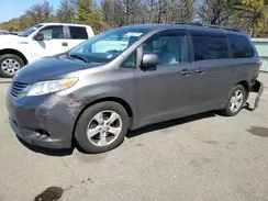 5TDKZ3DC4HS772515 2017 TOYOTA SIENNA