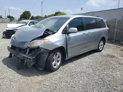 5TDKZ3DC4HS773261 2017 TOYOTA SIENNA