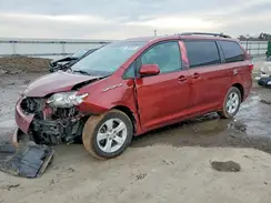 5TDKZ3DC4HS837525 2017 TOYOTA SIENNA