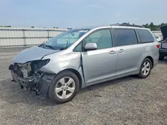 5TDKZ3DC4HS852722 2017 TOYOTA SIENNA