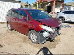 5TDKZ3DC4HS873778 2017 TOYOTA SIENNA