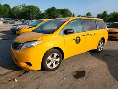 5TDKZ3DC4HS876051 2017 TOYOTA SIENNA