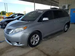 5TDKZ3DC4HS882514 2017 TOYOTA SIENNA