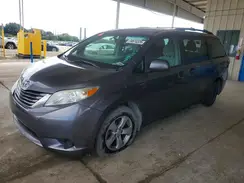 5TDKZ3DC4HS885669 2017 TOYOTA SIENNA