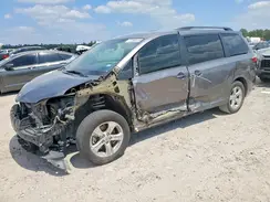 5TDKZ3DC4HS887521 2017 TOYOTA SIENNA