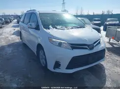 5TDKZ3DC4KS003231 2019 TOYOTA SIENNA