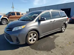 5TDKZ3DC4KS966498 2019 TOYOTA SIENNA