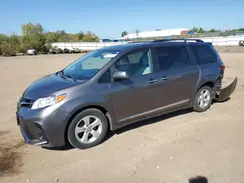 5TDKZ3DC4KS998299 2019 TOYOTA SIENNA