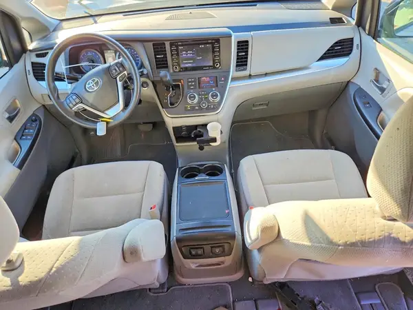 5TDKZ3DC4LS037736 2020 TOYOTA SIENNA - Image 8