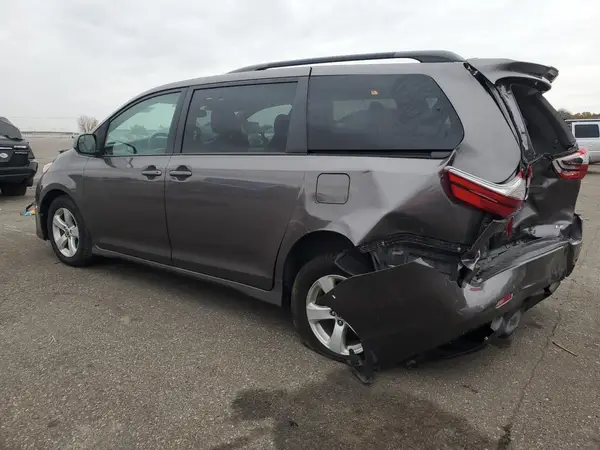5TDKZ3DC4LS077881 2020 TOYOTA SIENNA - Image 2