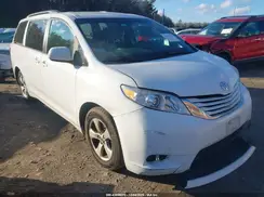 5TDKZ3DC5HS778274 2017 TOYOTA SIENNA