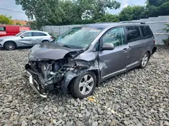 5TDKZ3DC5HS796256 2017 TOYOTA SIENNA