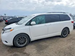 5TDKZ3DC5HS808048 2017 TOYOTA SIENNA