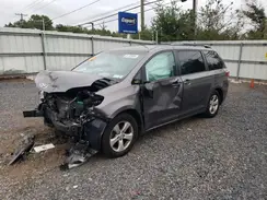 5TDKZ3DC5HS837551 2017 TOYOTA SIENNA