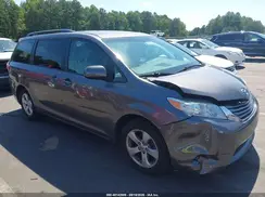 5TDKZ3DC5HS898902 2017 TOYOTA SIENNA