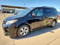5TDKZ3DC5JS903098 2018 TOYOTA SIENNA