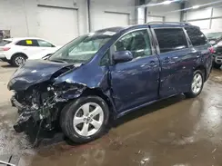 5TDKZ3DC5JS903117 2018 TOYOTA SIENNA