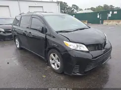 5TDKZ3DC5JS946369 2018 TOYOTA SIENNA