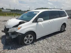 5TDKZ3DC5KS002038 2019 TOYOTA SIENNA