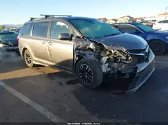 5TDKZ3DC5KS977817 2019 TOYOTA SIENNA