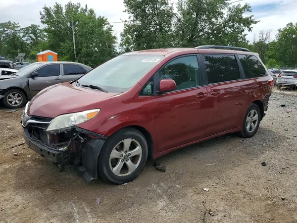 5TDKZ3DC5KS988039 2019 TOYOTA SIENNA - Image 1