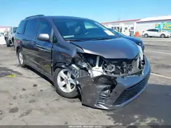 5TDKZ3DC5KS988770 2019 TOYOTA SIENNA
