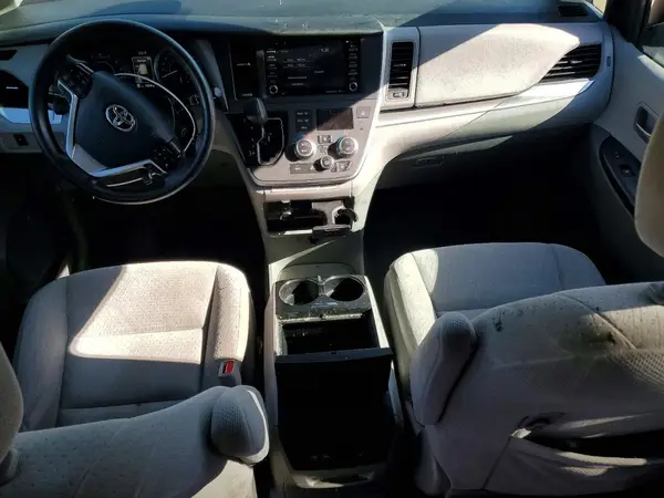 5TDKZ3DC5LS022016 2020 TOYOTA SIENNA - Image 8