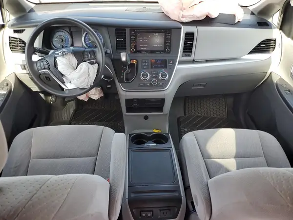 5TDKZ3DC5LS027314 2020 TOYOTA SIENNA - Image 8