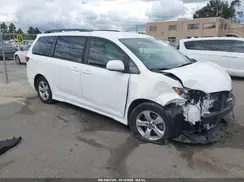 5TDKZ3DC5LS047966 2020 TOYOTA SIENNA