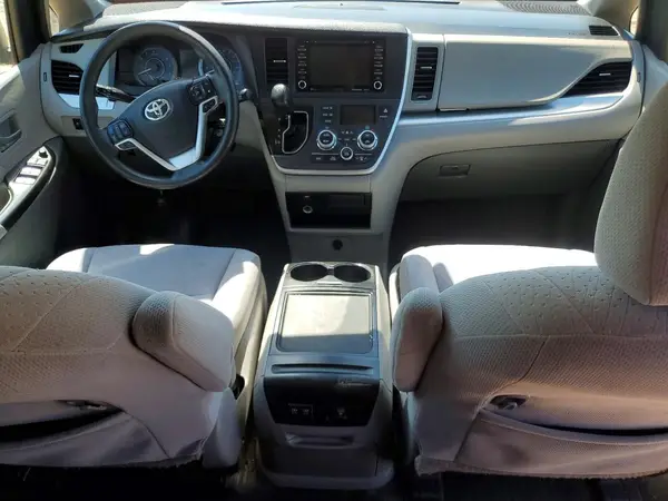 5TDKZ3DC5LS057297 2020 TOYOTA SIENNA - Image 8