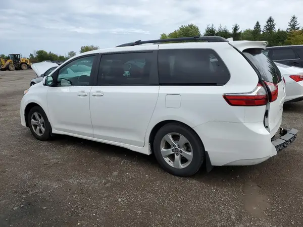 5TDKZ3DC5LS080028 2020 TOYOTA SIENNA - Image 2